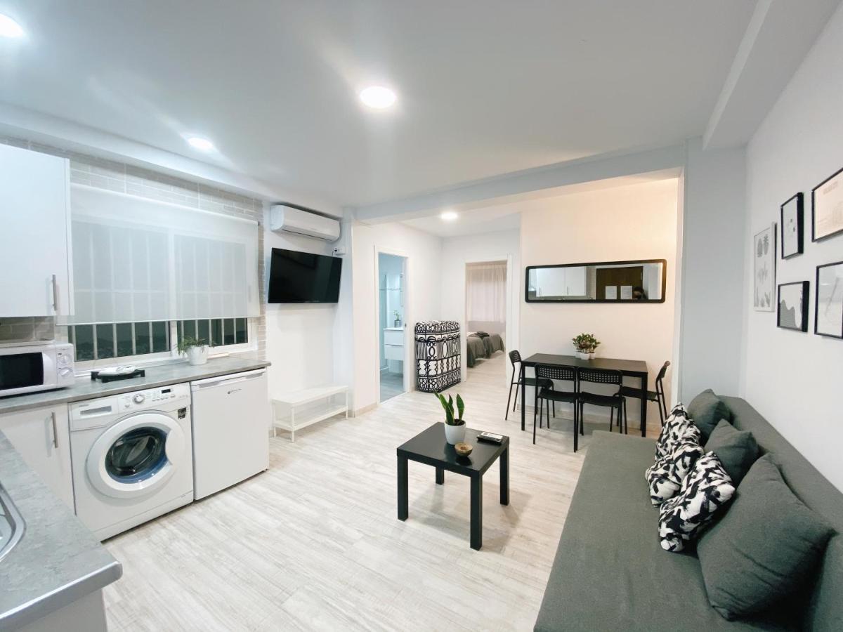 Gmc Turistics - Great Apartment For Groups & Families 말라가 외부 사진
